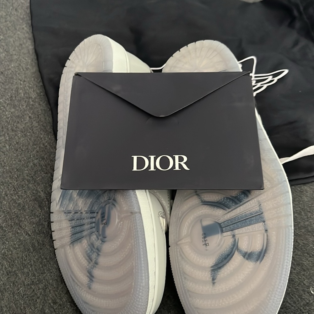Dior Gray Athletic Shoes Modern Chunky Style - Picture 4 of 7